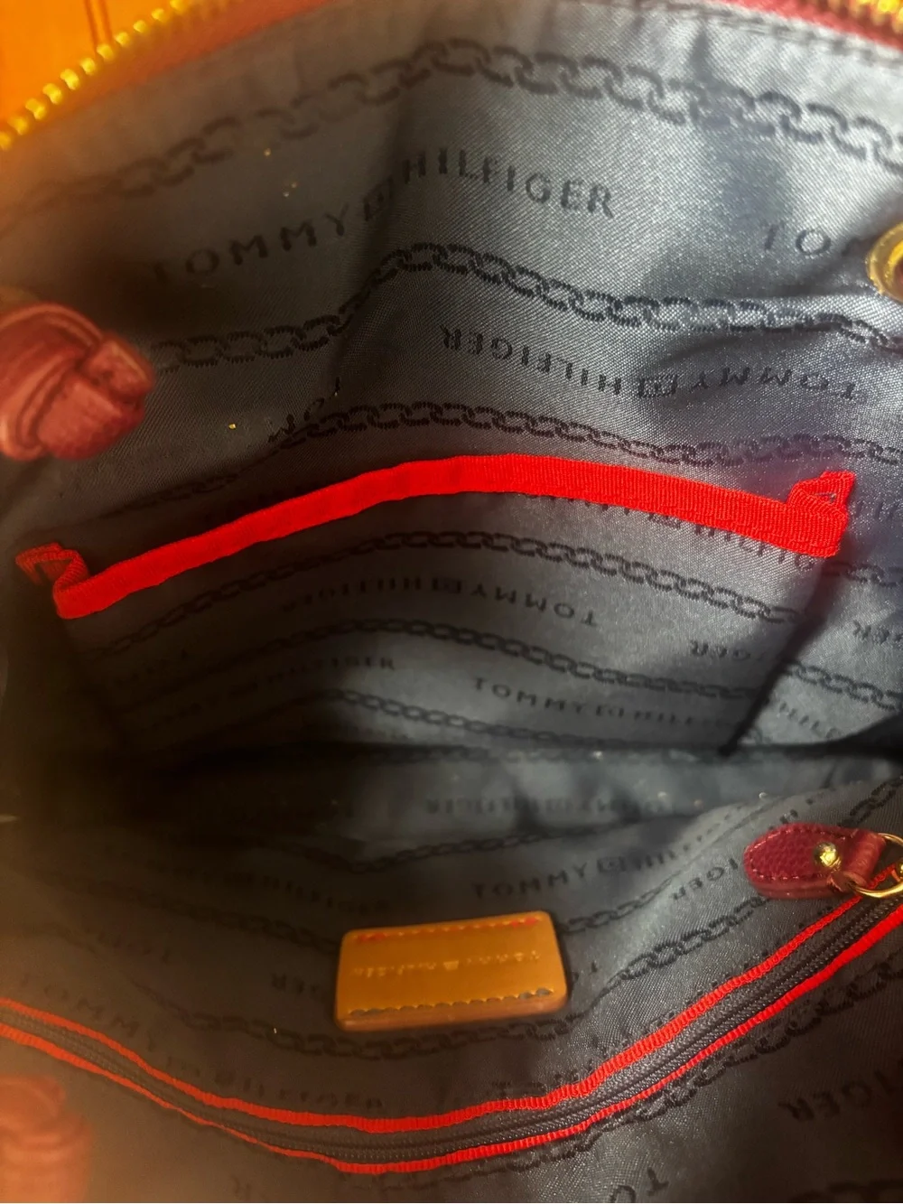VTG Tommy Hilfiger pebbled leather satchel signature striped charm strap